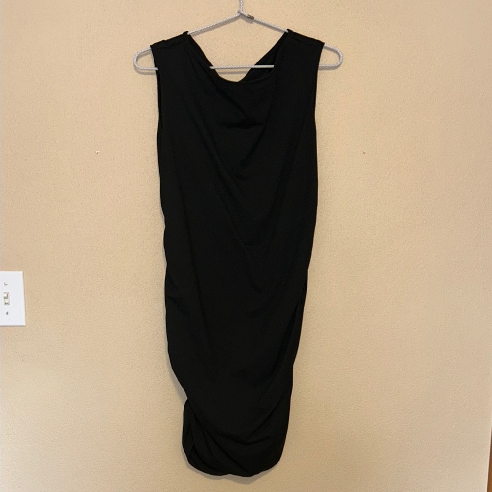 Chic Black Sleeveless Mini Dress